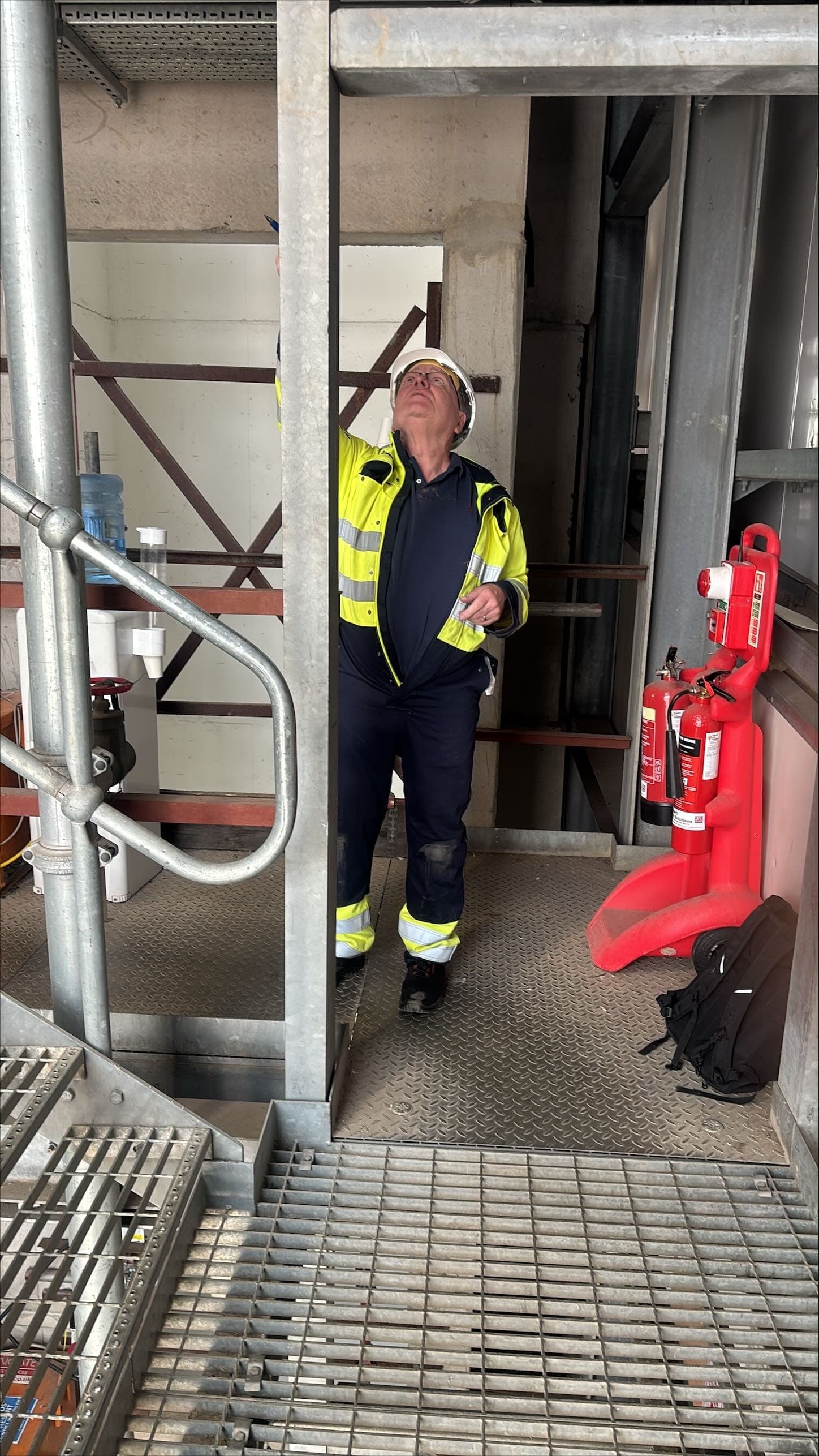 Keeping a Firefighting Stair Clear: Industrial Smoke Shaft Simulation