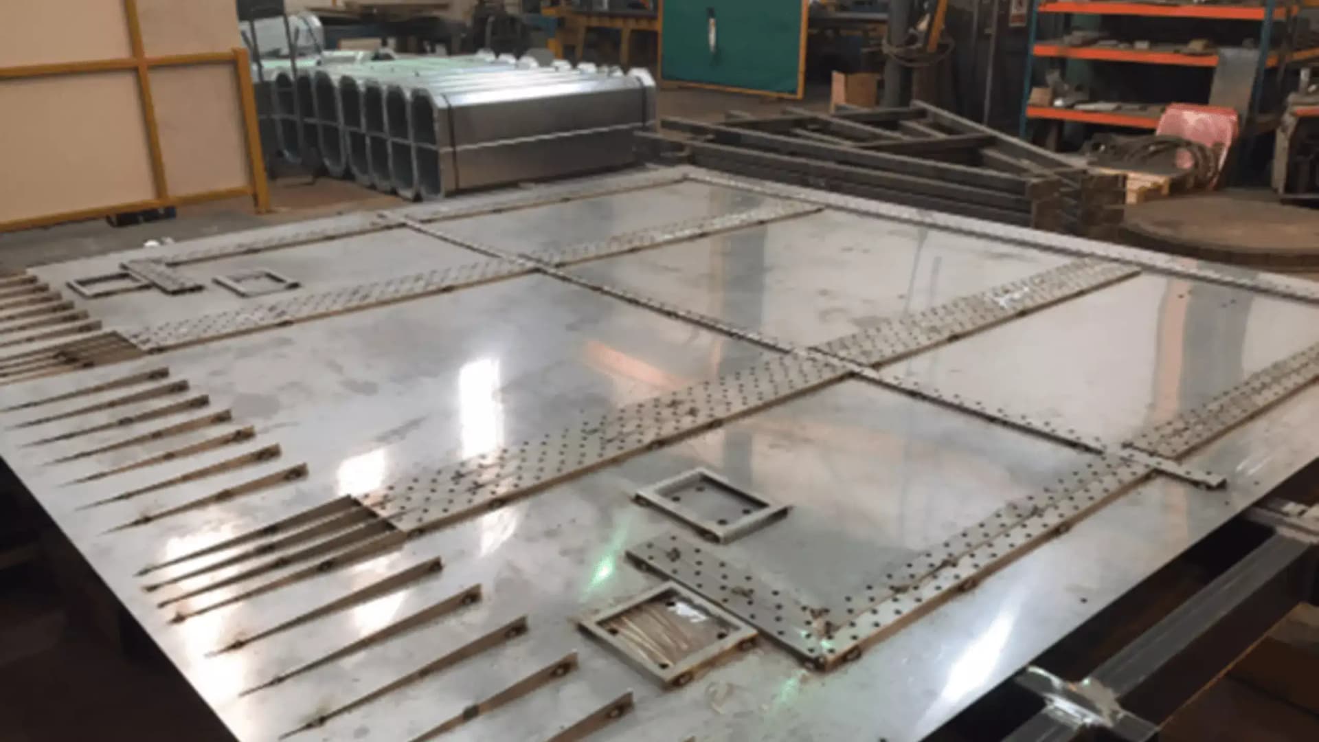 Thermal Shield For Nuclear Plant