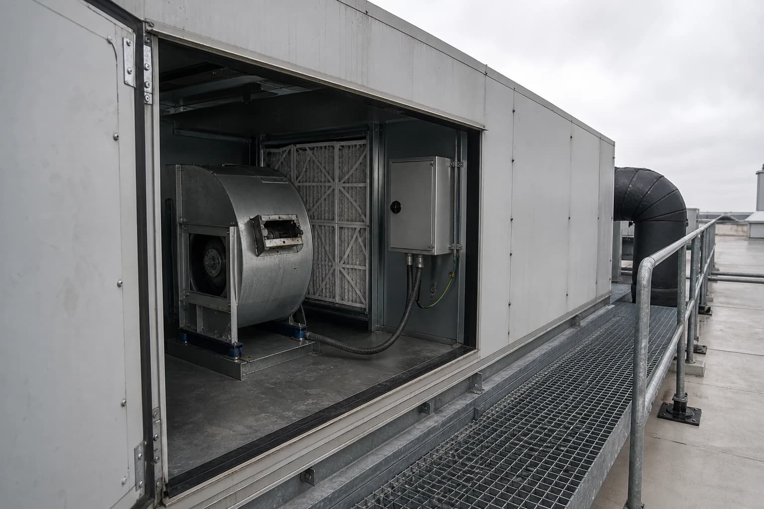 Energy Modelling for Pharmaceutical Facilities Under GMP